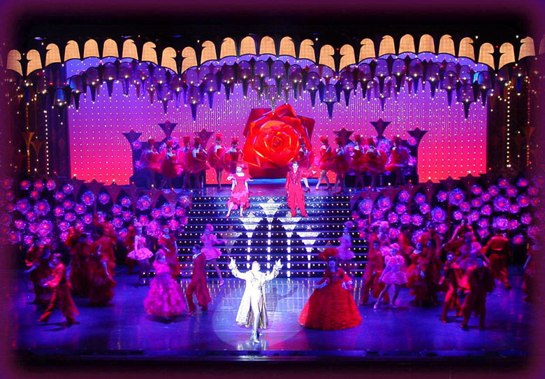 Takarazuka-stage